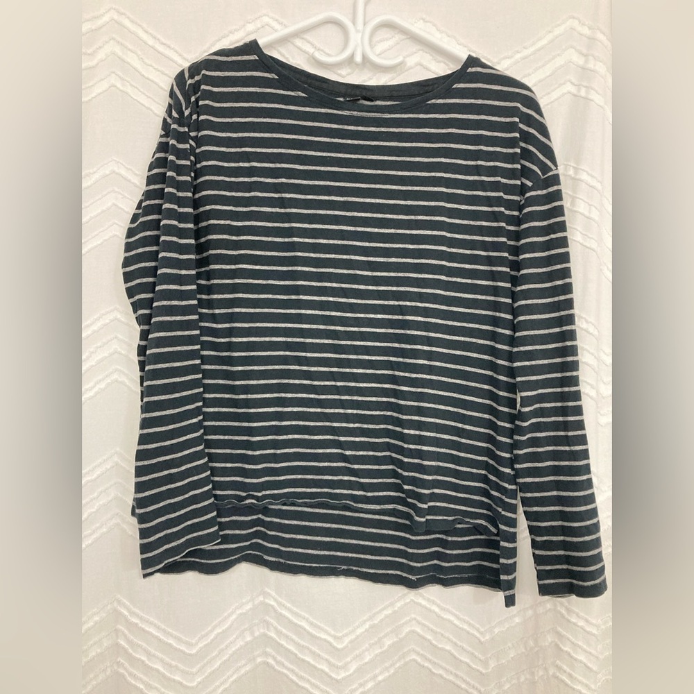 Simons Icone Black and White Striped Top